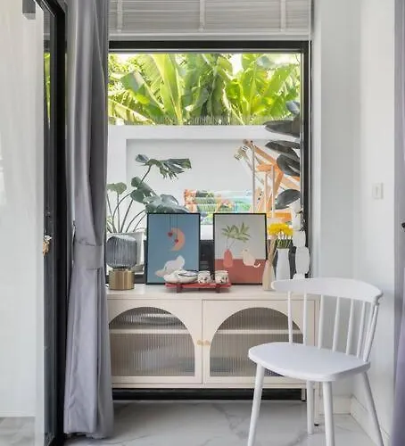 Miq Ekkamai3_pool Villa_3br House 別墅 曼谷